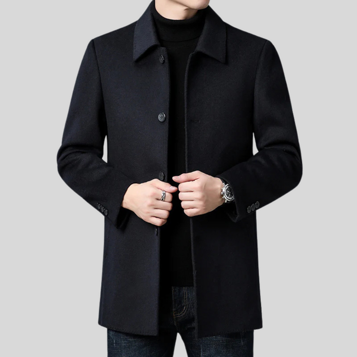Men's tailored single-breasted overcoat, perfect for elegant winter style.