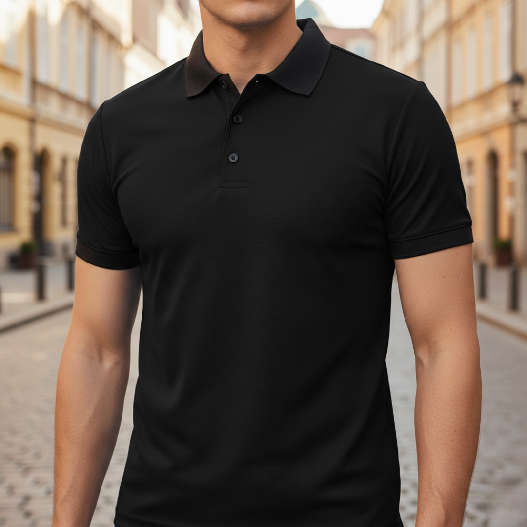 Stylish men's short sleeve polo, featuring a tipped collar for a modern casual look.