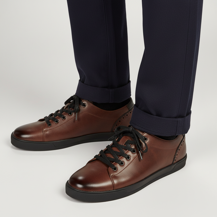 Men's casual leather shoes in classic white, offering comfort and style