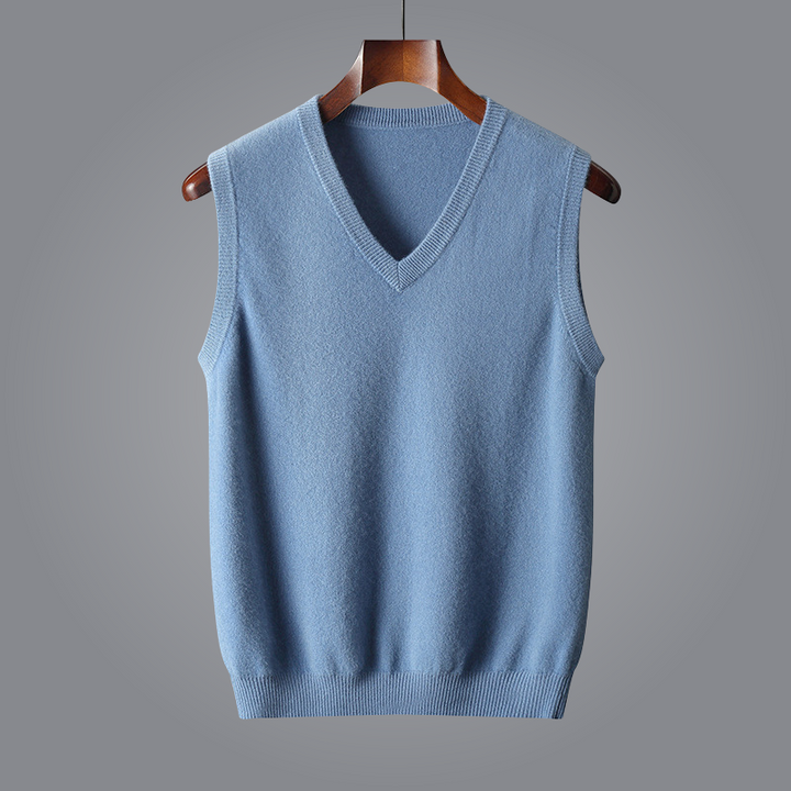 Fashionable men's V-neck knit vest, ideal for refined business casual and versatile layering.