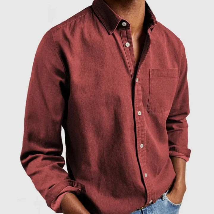 Modern men's long sleeve button-up shirt, relaxed fit, vintage style, for versatile casual outfits.