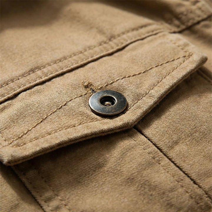 Durable men's everyday parka with secure pockets, water-repellent finish, and warm lining for winter.