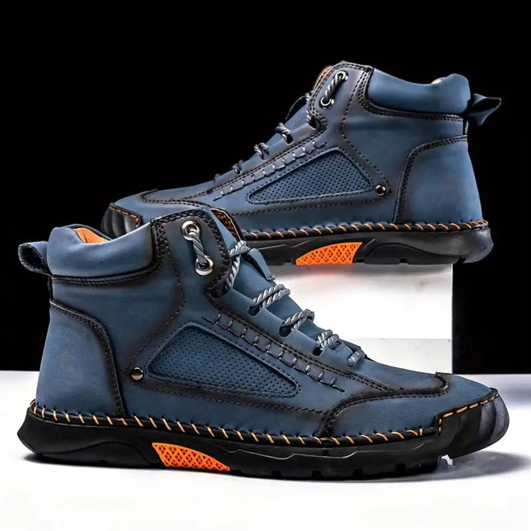 Rugged men's outdoor boots, perfect for hiking and adventure, with arch support.