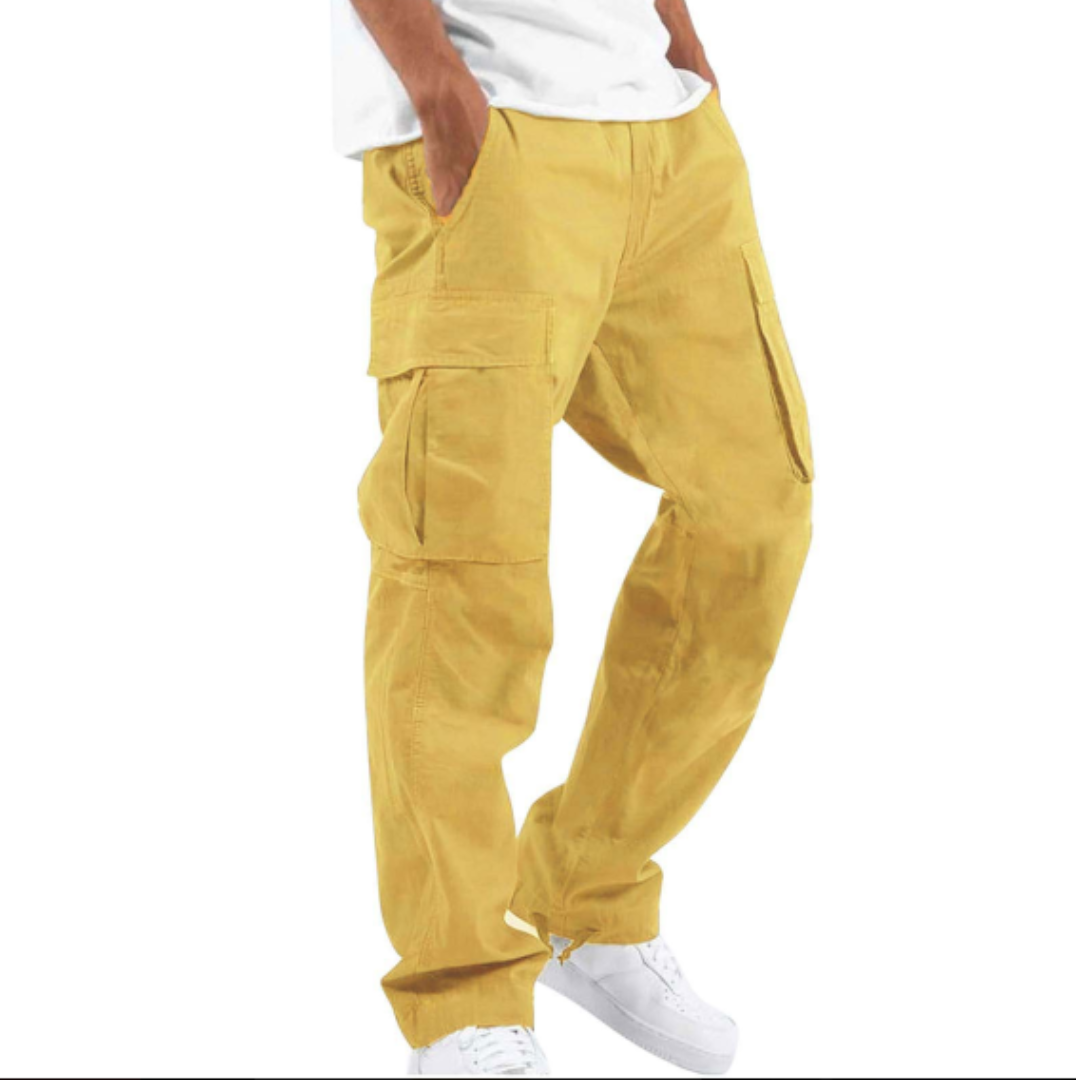 Trendy men's wide leg cargo pants, relaxed fit, ideal for everyday casual wear with generous pocket space.