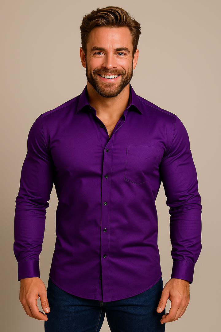 Man in a comfortable, wrinkle-free long-sleeve shirt, suitable for all-day wear.