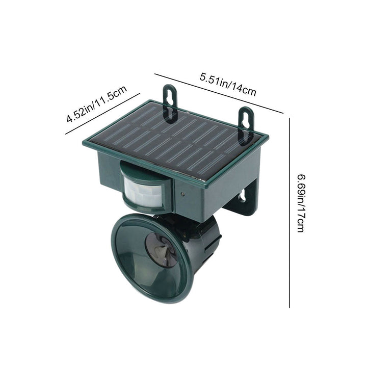 Innovative garden protector: Solar bird repeller with motion-activated sound & ultrasonic pest control.
