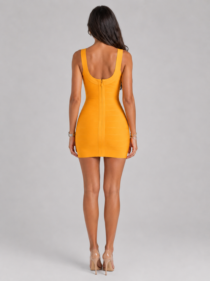 Fitted women's pink mini dress, square neck, for a sleek party look.