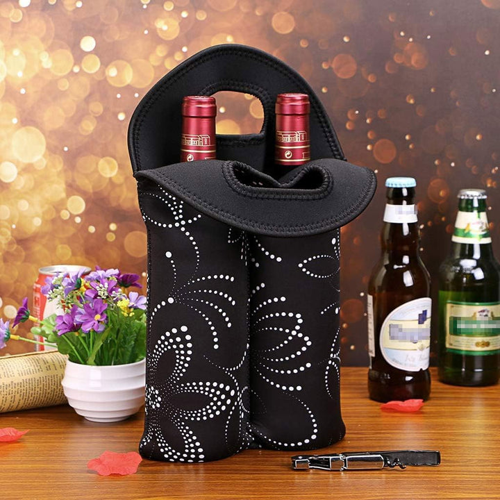Padded insulated wine cooler for two bottles, black.