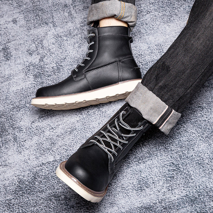 Men's brown waterproof chukka boots, emphasizing their strong laces and secure fastening system
