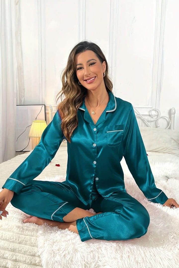 Women's complete soft pajama set for ultimate comfort & relaxation. Essential cozy loungewear.