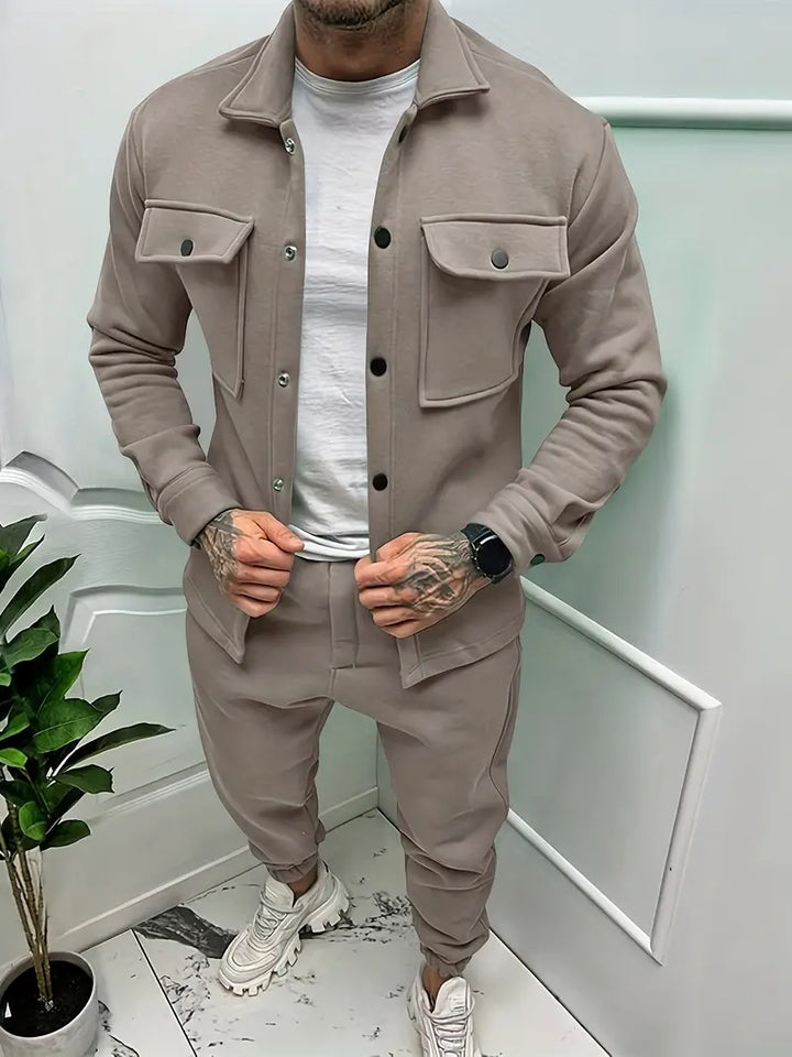 Modern men's autumn fashion: a stylish jacket and matching trousers set, offering a complete and comfortable outfit.
