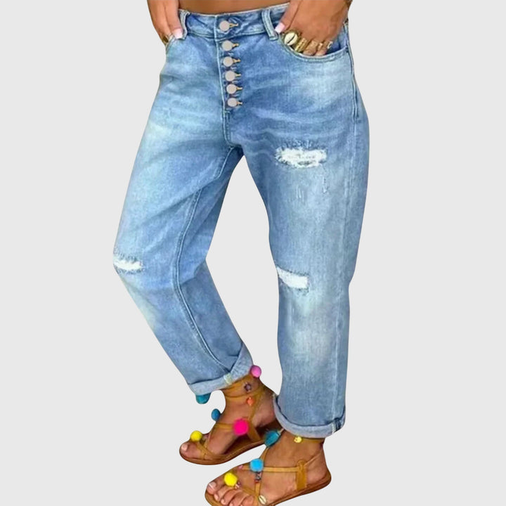 Stylish women's blue denim baggy jeans, perfect for everyday casual wear. Comfortable, loose-fit women's fashion.