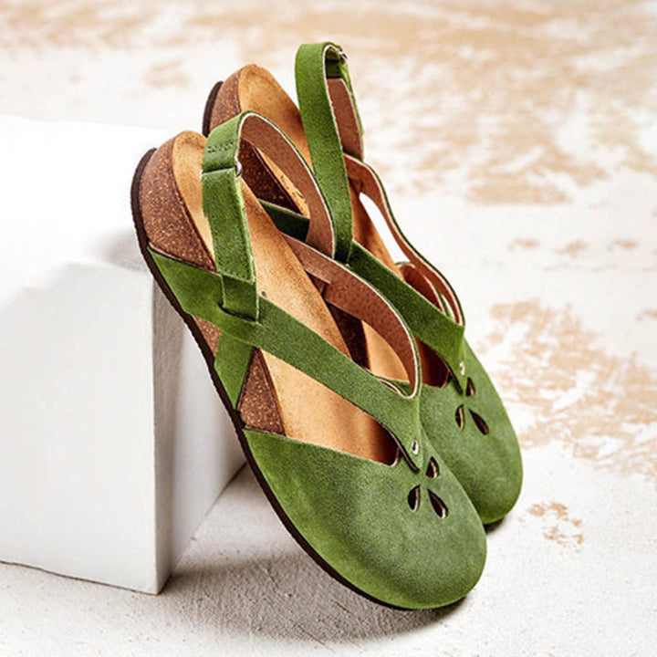 Stylish women's casual sandals for everyday comfort. Open-toe slip-on design, versatile for summer fashion.