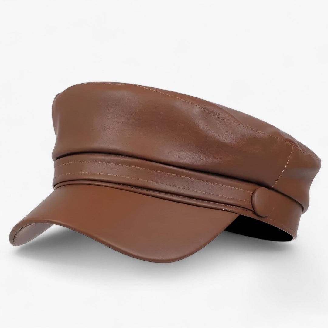 Trendy women's octagonal flat cap in sleek PU leather. A chic accessory for urban & casual fall winter outfits.