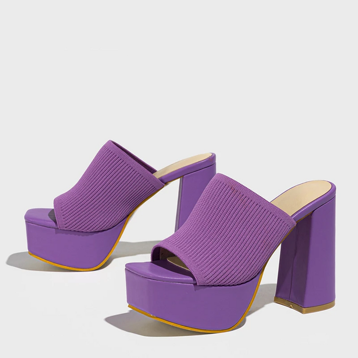 Everyday women's platform sandals, stylish, elevated, and comfortable for all-day summer wear.