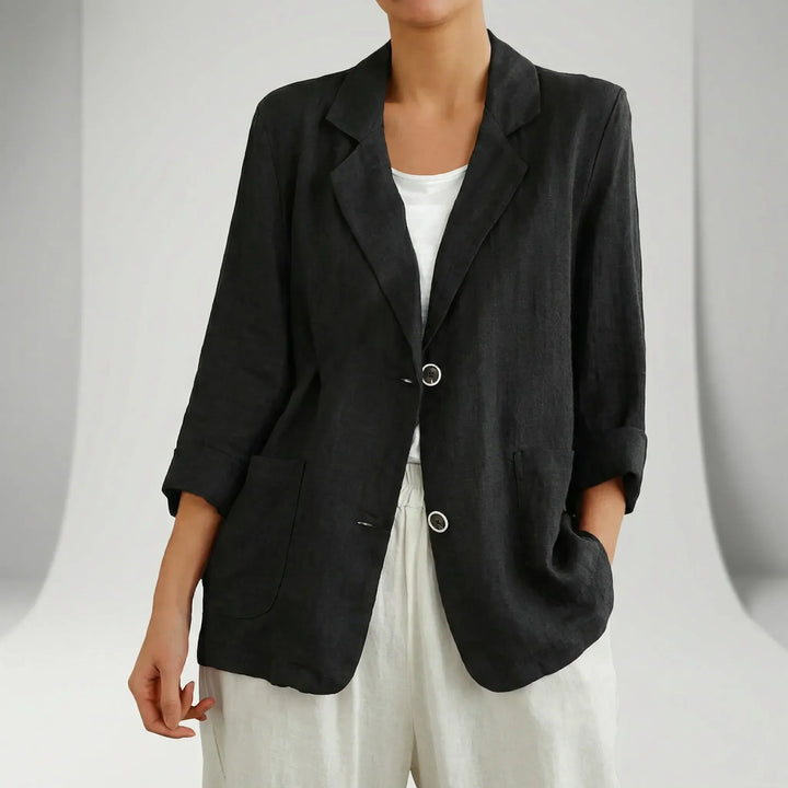 Chic and comfortable women's relaxed fit blazer. A lightweight, stylish jacket for spring and fall fashion.