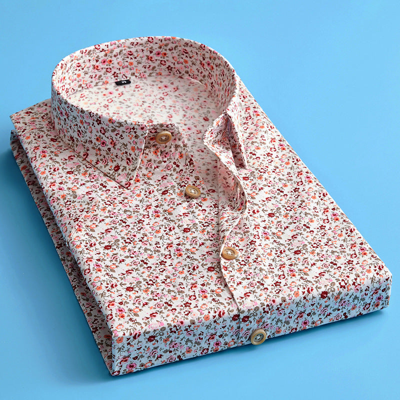 Trendy men's floral short sleeve shirt for summer, perfect for casual wear or vacation.