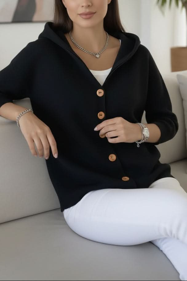 Soft women's hooded cardigan with long sleeves, great for cozy lounging or daily wear.