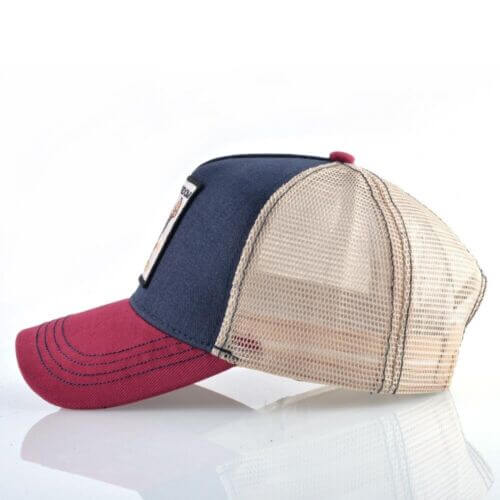 Stay protected with this unisex adjustable freedom baseball cap, featuring a proud eagle design. Summer essential.