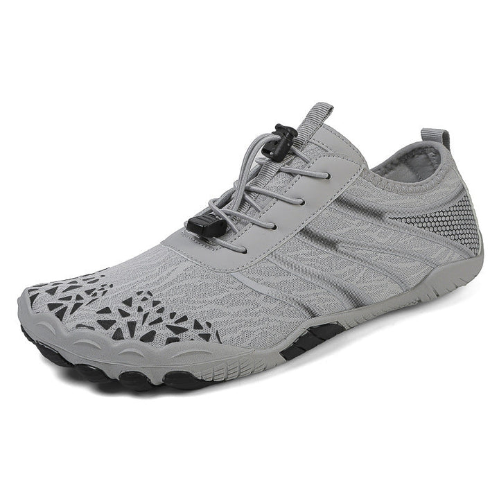 Lightweight minimalist barefoot shoes with a flexible sole and breathable upper for daily use.