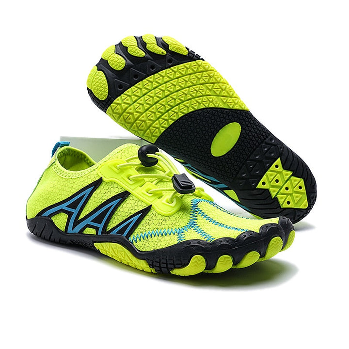 Ventilated unisex water shoes, quick-drying for comfort. Perfect for beach vacations & water parks.
