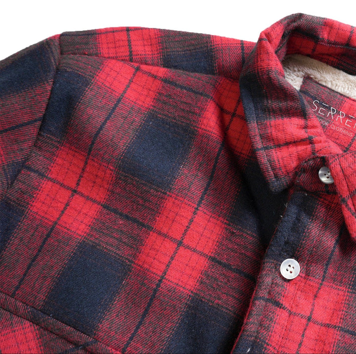 Unisex flannel shirt jacket with pockets, practical and stylish outerwear.