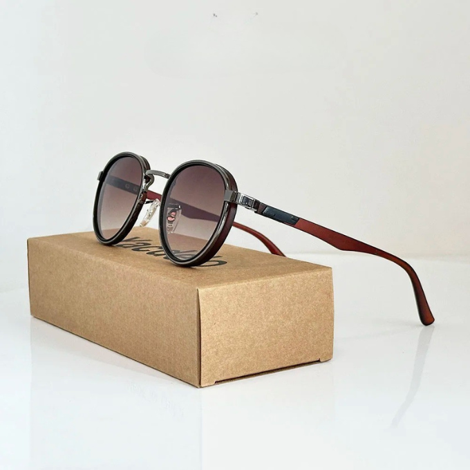 Stylish round designer sunglasses, unisex, classic look for fashion and sun protection