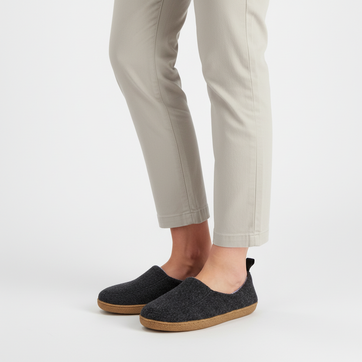 Winter-ready Cloudwalk plush home slippers, ultimate warmth and cozy indoor footwear.