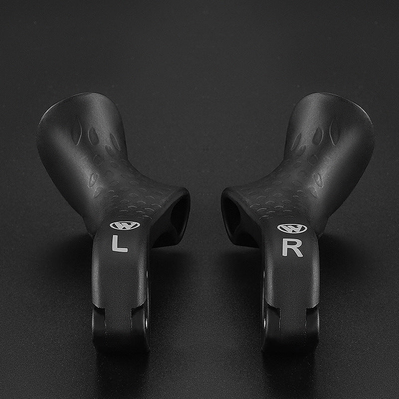 Ergonomic mountain bike grips with anti-slip surface ensuring secure handling & reduced hand fatigue.
