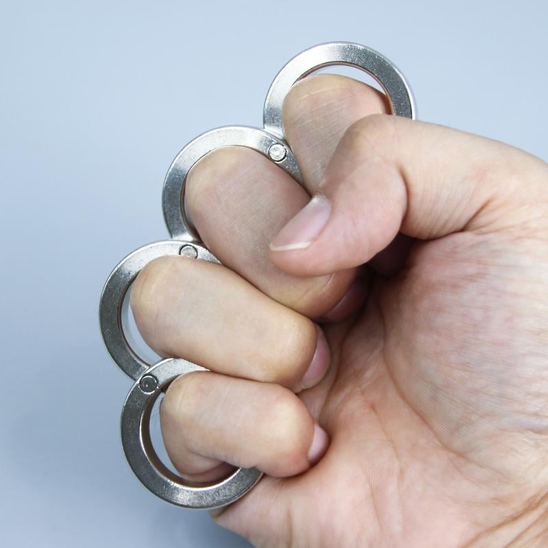 Unisex folding trigger ring for stress relief & anxiety management.