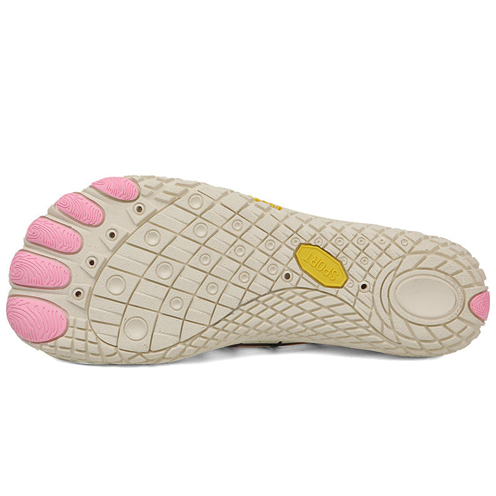 Comfortable minimalist shoes, ideal for natural running and everyday activities.