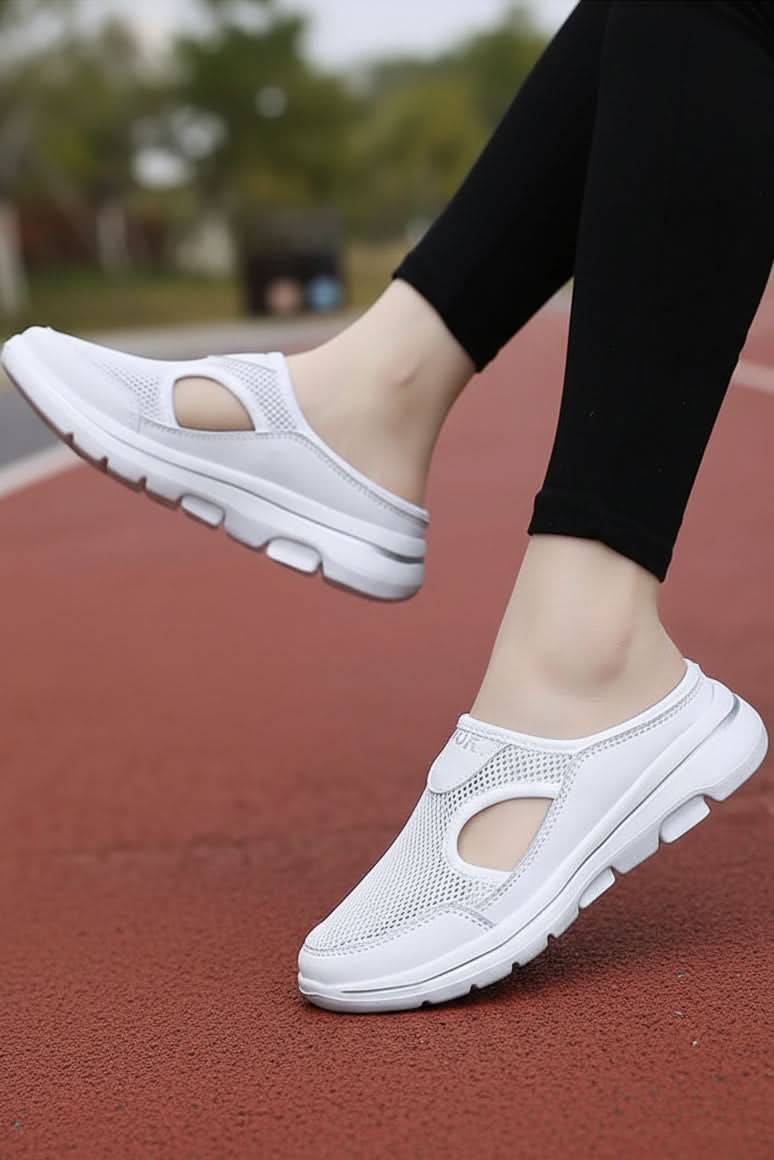 Cushioned arch support visible in these Unisex Orthopedic Slippers, designed for ultimate foot comfort.