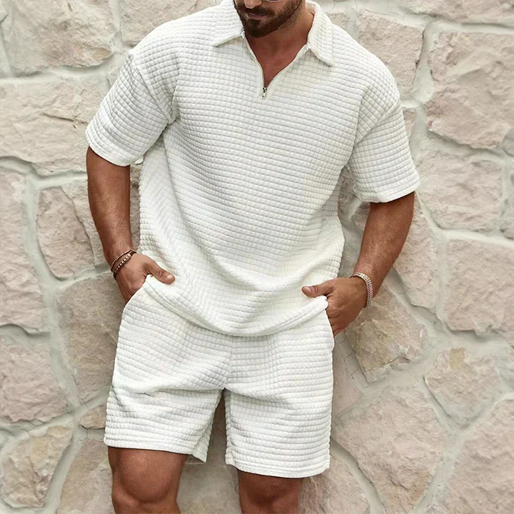 Stylish poly-cotton waffle texture leisure set. Unisex two-piece shorts & top, perfect for summer casual outings.