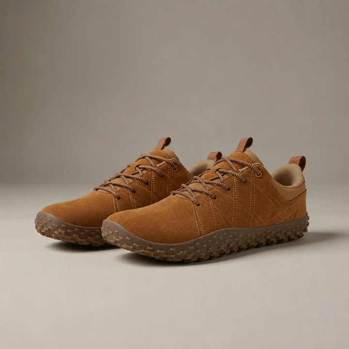 Comfortable orthopedic hiking trainers with wide toe box, zero drop, for healthy barefoot walking.