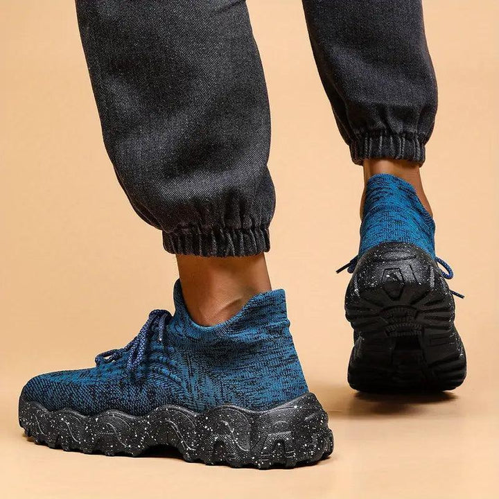 Gel insoles providing extra cushioning within the unisex orthopedic shoe bundle.