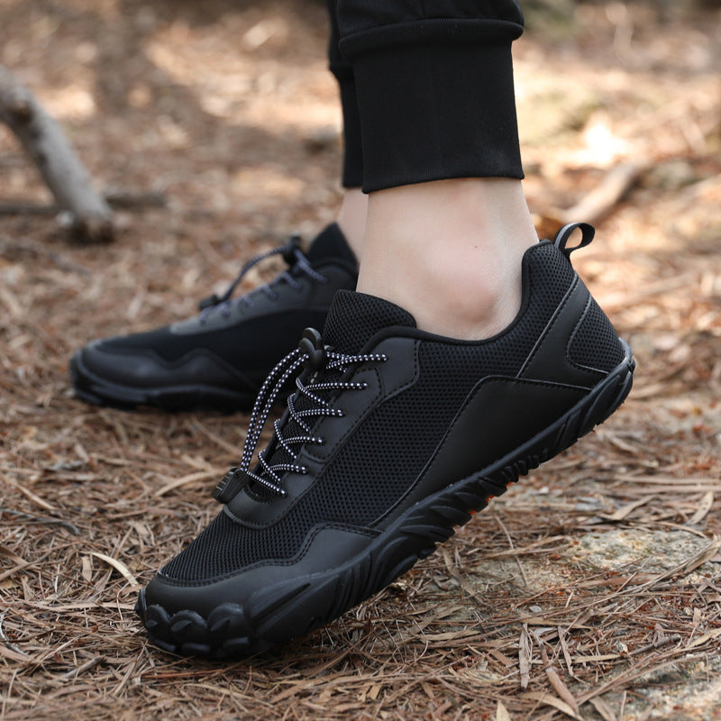 Non-slip wide toe box hiking trainers, unisex, flexible sole for natural trail walking.