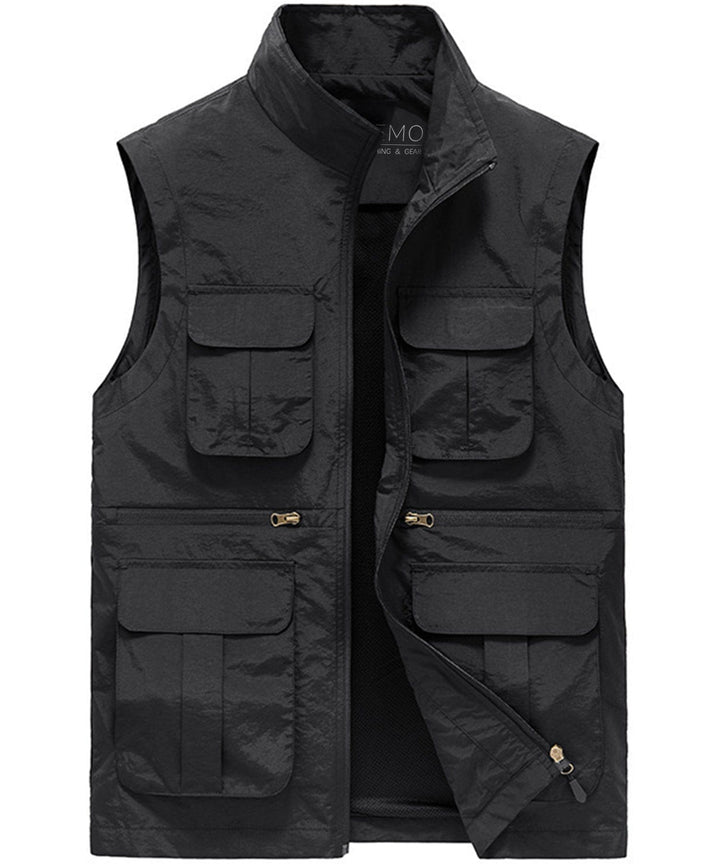 Unisex outdoor vest with multiple pockets for fishing and photography, ideal for travel and hiking.