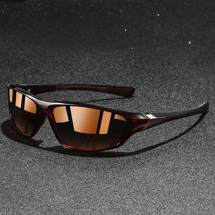 High-performance unisex sports sunglasses, UV400 & polarized, offering glare reduction & comfort outdoors.