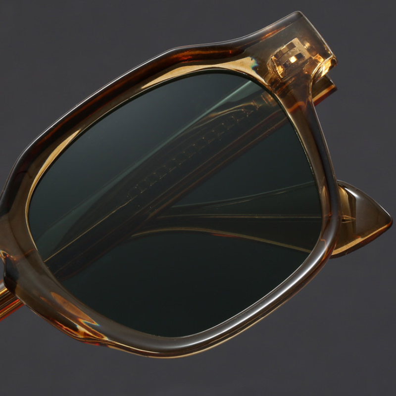 Fashionable vintage square sunglasses with black acetate frames, 100% UV protection