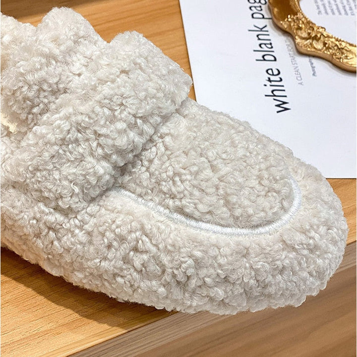 Warm and comfortable unisex slippers, perfect for staying cozy at home this winter.