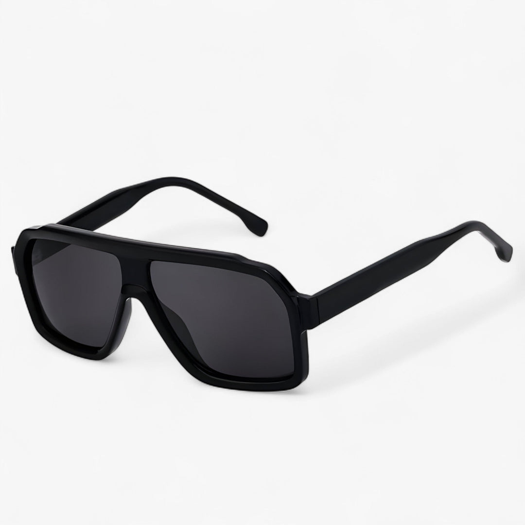 Unisex windproof oversized punk sunglasses with UV400 protection. Edgy fashion eyewear for street style.