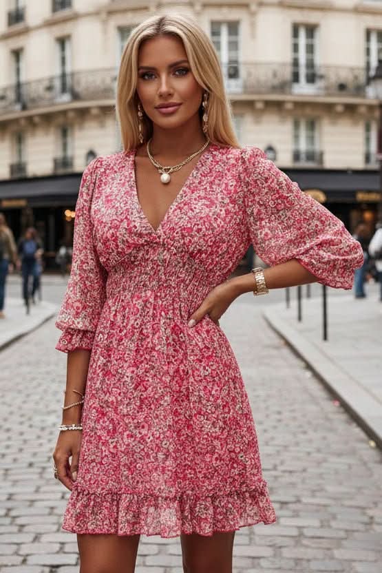 Comfortable women's vibrant autumn mini dress. A stylish casual day dress, also suitable for evening fashion.
