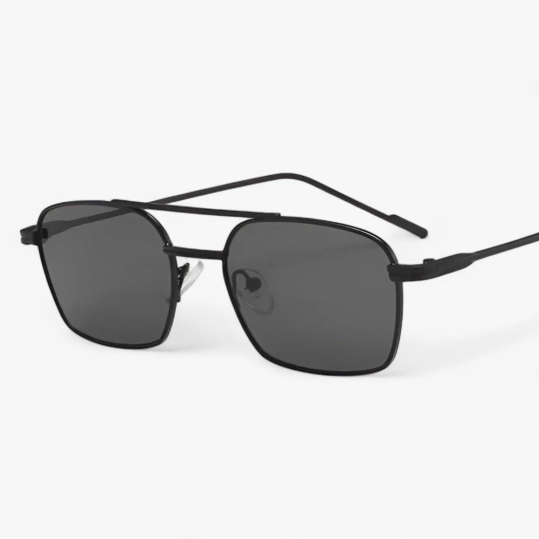 Double bridge vintage sunglasses, black metal frame, retro unisex eyewear, essential summer accessory.