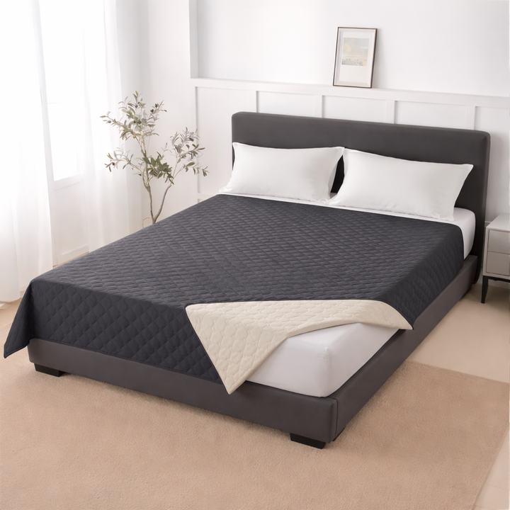 Heavy-duty waterproof anti-slip dog bed protector mat, ensuring floor protection & a clean pet environment.