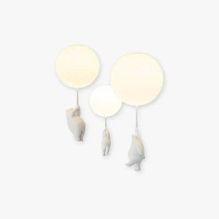 Whimsical bear & balloon LED ceiling lamp for children's room. Perfect for nursery lighting.