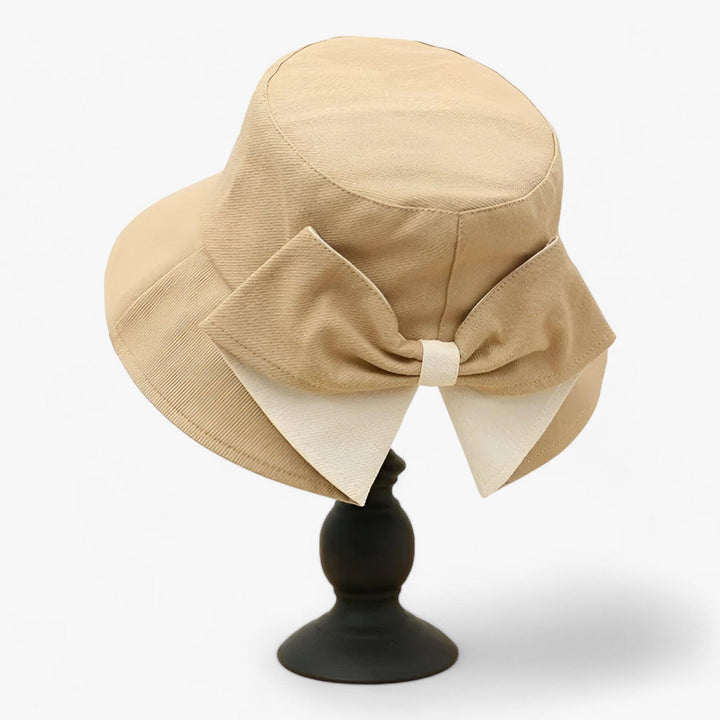 Breathable cotton women's sun hat, ideal for outdoor activities & UV protection.