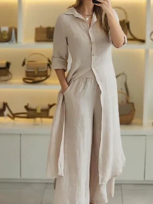 Casual yet elegant women's maxi dress, featuring a button-down front and comfortable 3/4 sleeves.
