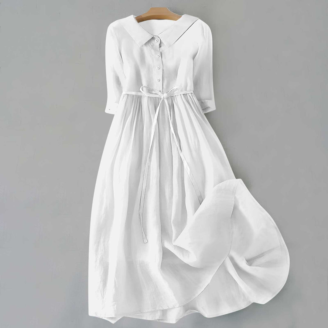 Comfortable women's short sleeve A-Line midi dress, ideal for casual summer days.