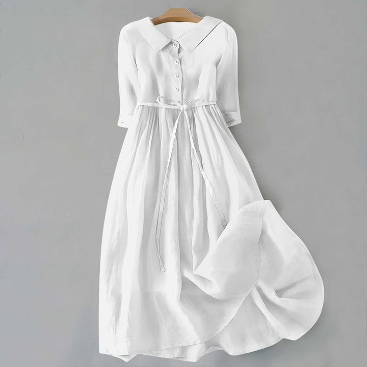 Comfortable women's short sleeve A-Line midi dress, ideal for casual summer days.