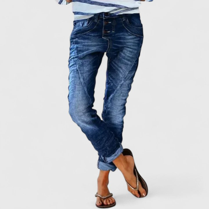 Versatile women's acid wash skinny jeans, perfect for casual wear, featuring a button fly and contrast stitch.